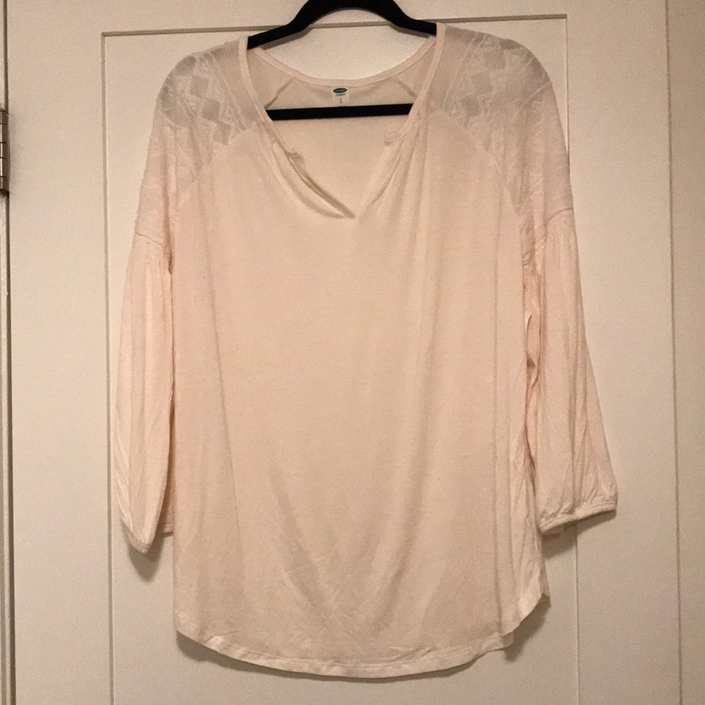 Cream Knit Top w/ Embroidered Detail
